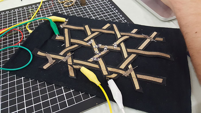 Corso di Wearable ed eTextile a Milano!